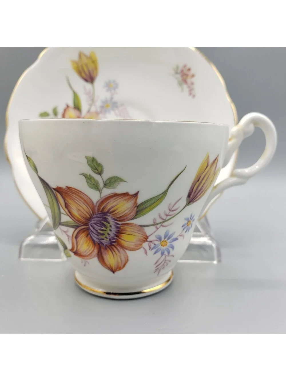 VTG Royal Ascot Teacup & Saucer Orange Purple Flower Bone China England Gold